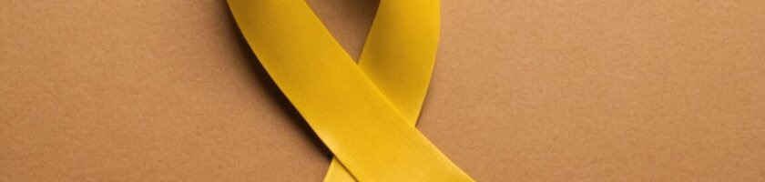 Was bedeutet die gelbe Schleife? Bedeutung und Symbolik im Überblick