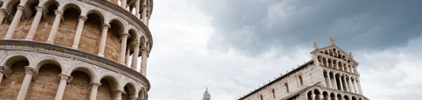 Warum ist der schiefe Turm von Pisa schief? Die faszinierende Geschichte hinter dem Baufehler